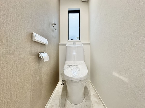 三郷市小谷堀、中古一戸建ての画像です