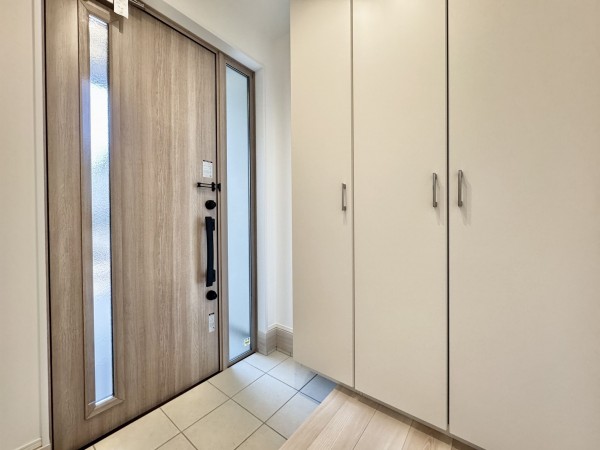 三郷市小谷堀、中古一戸建ての画像です