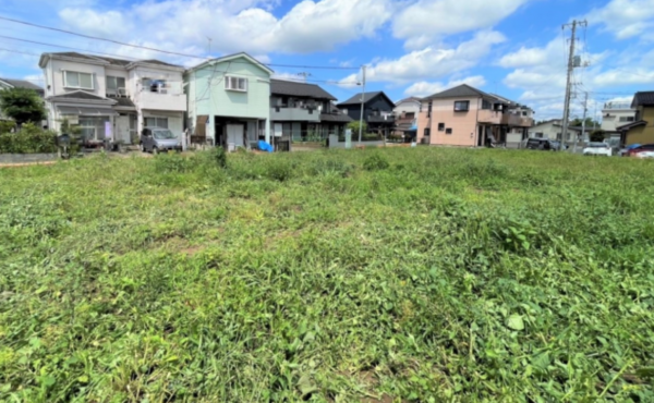 三郷市戸ケ崎、土地の画像です