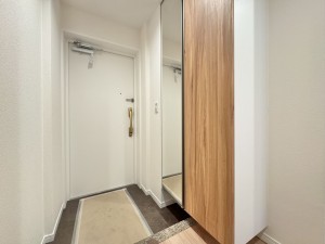 三郷市三郷、マンションの画像です