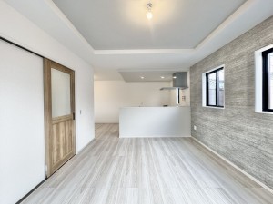 三郷市中央、新築一戸建ての画像です