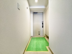 三郷市彦成、マンションの画像です