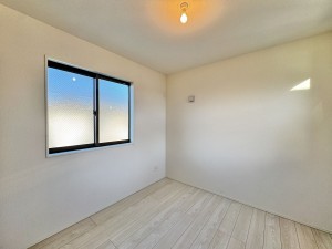 吉川市新栄、新築一戸建ての画像です