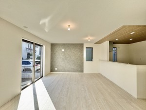 吉川市新栄、新築一戸建ての画像です