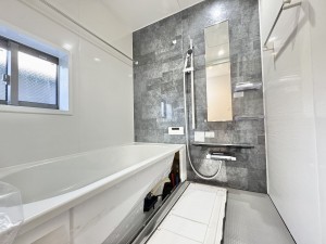 吉川市新栄、新築一戸建ての画像です