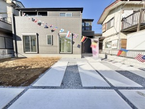 吉川市新栄、新築一戸建ての画像です