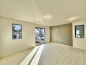 吉川市新栄、新築一戸建ての画像です