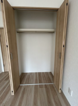 三郷市早稲田、マンションの画像です