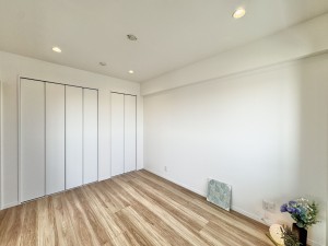 三郷市三郷、マンションの画像です