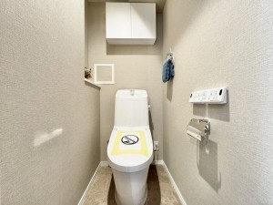 三郷市三郷、マンションの画像です