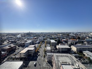 三郷市三郷、マンションの画像です