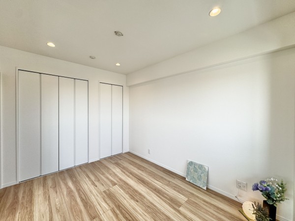 三郷市三郷、マンションの画像です