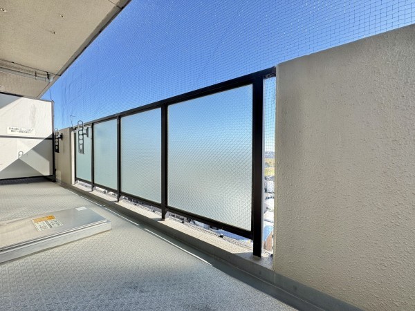 三郷市三郷、マンションの画像です