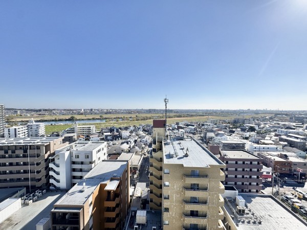 三郷市三郷、マンションの画像です