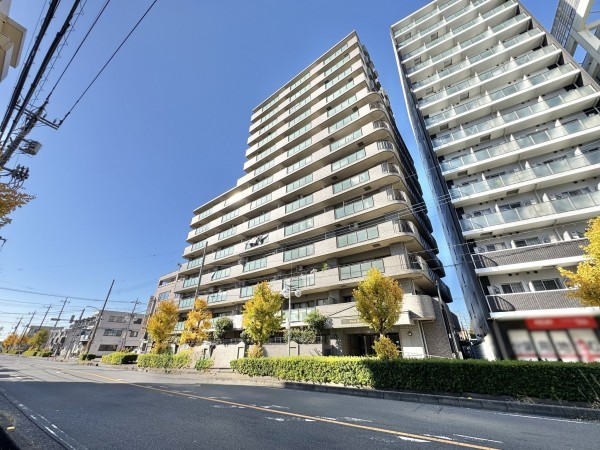 三郷市三郷、マンションの画像です