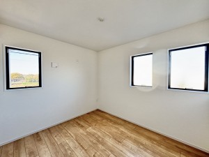 吉川市中井、新築一戸建ての画像です