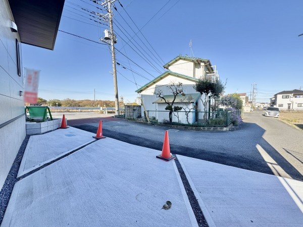 吉川市中井、新築一戸建ての画像です