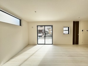 吉川市大字保、新築一戸建ての画像です