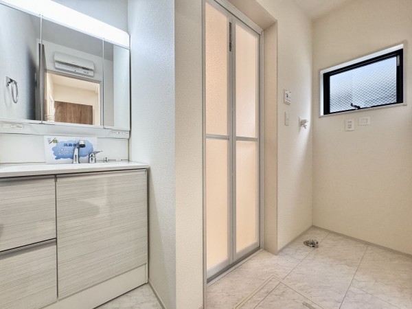 吉川市大字保、新築一戸建ての画像です