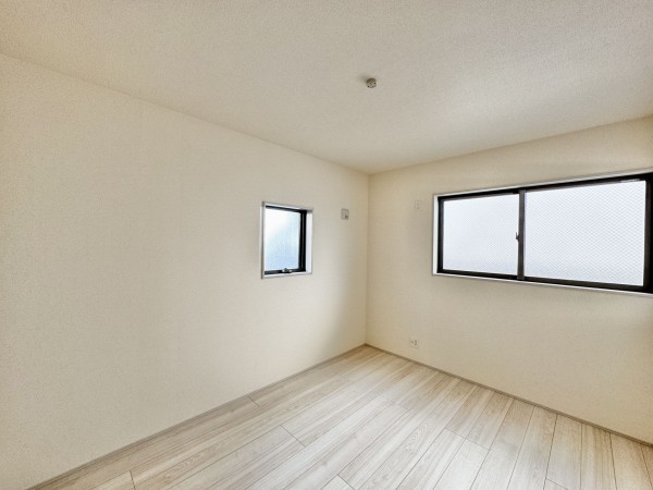 吉川市大字保、新築一戸建ての画像です