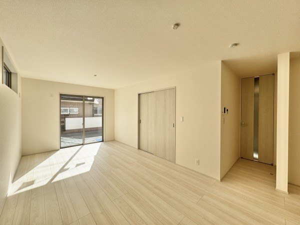 吉川市大字保、新築一戸建ての画像です