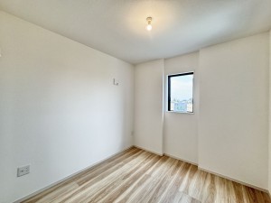 吉川市新栄、新築一戸建ての画像です