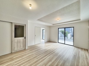 吉川市新栄、新築一戸建ての画像です