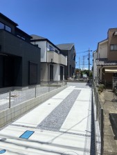 吉川市道庭、新築一戸建ての画像です