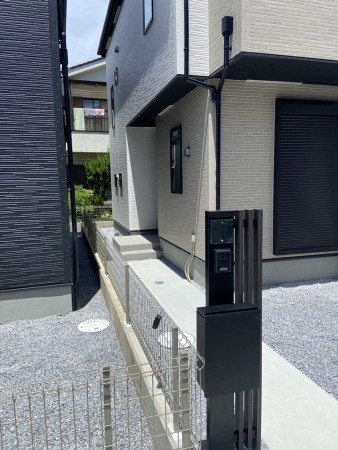 吉川市道庭、新築一戸建ての画像です