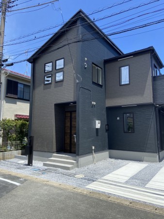 吉川市道庭、新築一戸建ての画像です