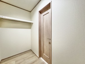 吉川市新栄、新築一戸建ての画像です