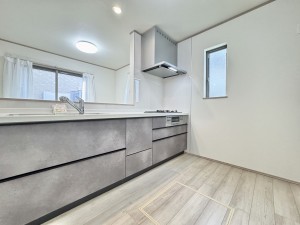 吉川市新栄、新築一戸建ての画像です