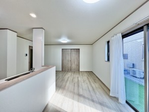 吉川市新栄、新築一戸建ての画像です