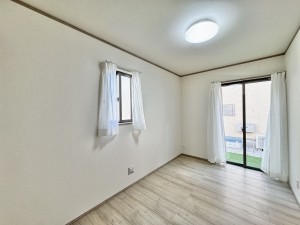 吉川市新栄、新築一戸建ての画像です