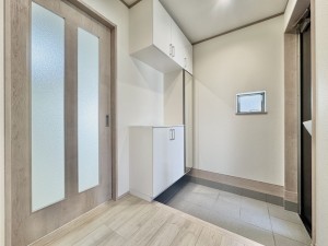 吉川市新栄、新築一戸建ての画像です