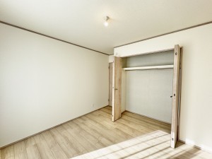 吉川市新栄、新築一戸建ての画像です