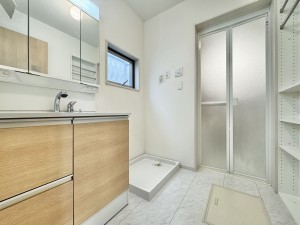 三郷市彦糸、中古一戸建ての画像です