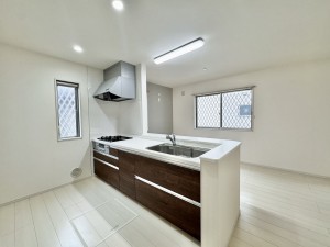 三郷市彦糸、中古一戸建ての画像です