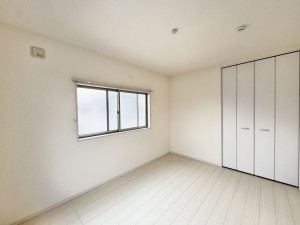 三郷市彦糸、中古一戸建ての画像です