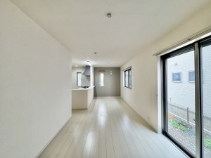 三郷市彦糸、中古一戸建ての画像です