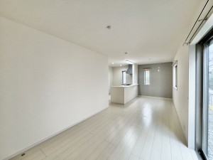 三郷市彦糸、中古一戸建ての画像です