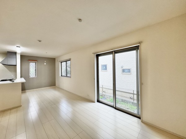 三郷市彦糸、中古一戸建ての画像です