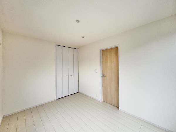 三郷市彦糸、中古一戸建ての画像です