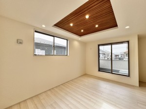 三郷市幸房、新築一戸建ての画像です