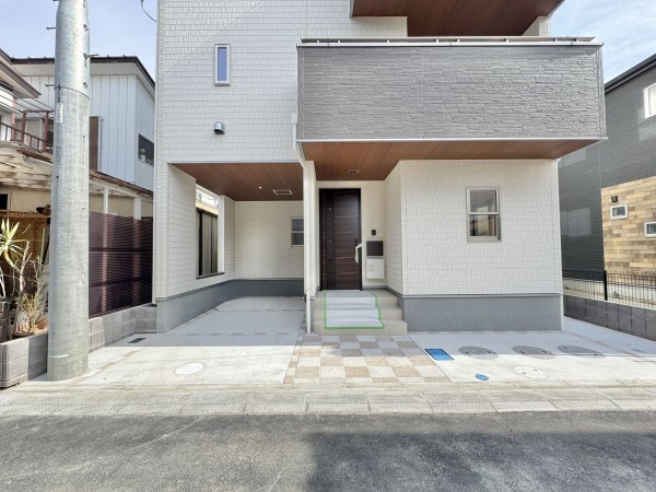三郷市幸房、新築一戸建ての画像です