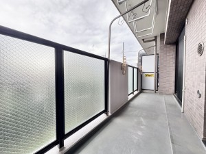 吉川市保、マンションの画像です