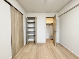 吉川市保、マンションの画像です