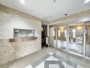 吉川市保、マンションの画像です