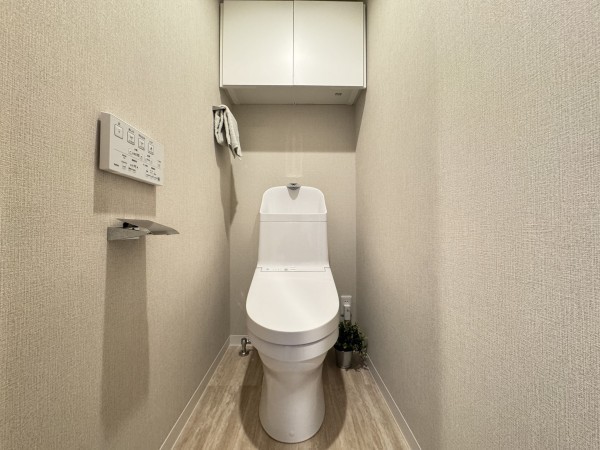 吉川市栄町、マンションの画像です