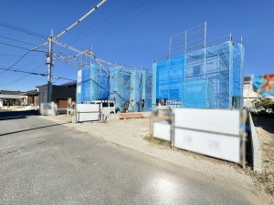 吉川市大字上内川、新築一戸建ての画像です